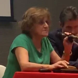 Τσιάκου Ελένη