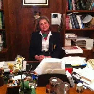 Χατζηκωνσταντίνου Λουκία